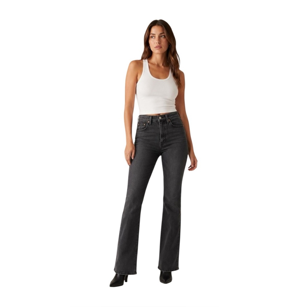 Levi’s Ribcage Bootcut Jeans In Black Wash